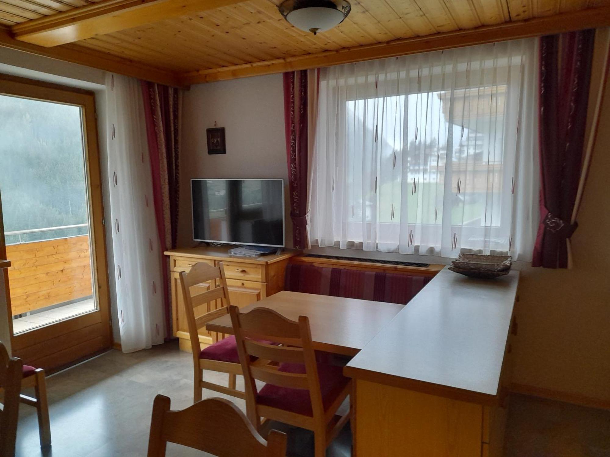 Haus Ladner - Josef Und Marianne Appartement Kappl  Buitenkant foto